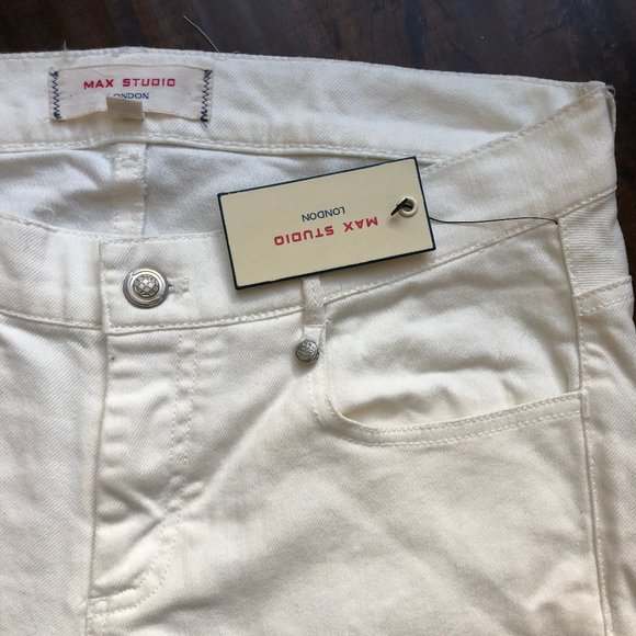 Max Studio London Skinny Essentials Jeans - Picture 2 of 5